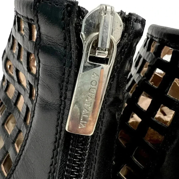Aquatalia by Marvin K Perforated Fishnet Laser Cut Ankle Booties Black Leather 6 - Picture 5 of 9